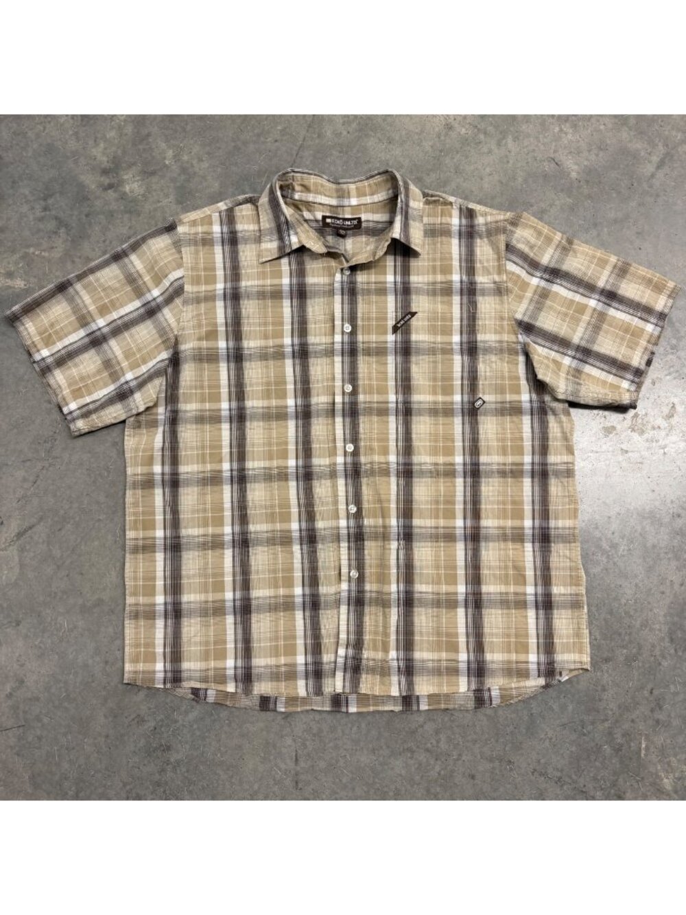 Vintage 2000's Ecko Unltd. Brown Plaid Short Sleeve Shirt Size XL